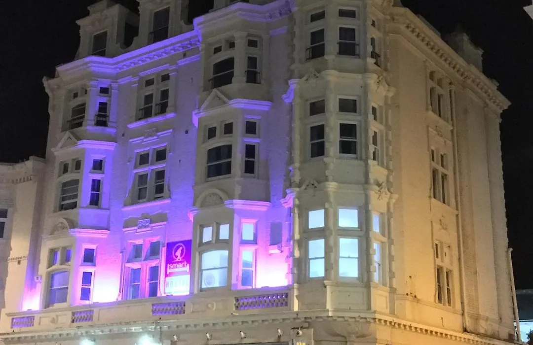 Brighton Beach Inn Hostel-1